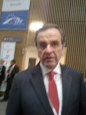 20111207_18.31.31_400 20111207_18.31.31_400