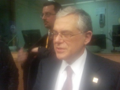 20120131_01.42.59_400_01 20120131_01.42.59_400_01