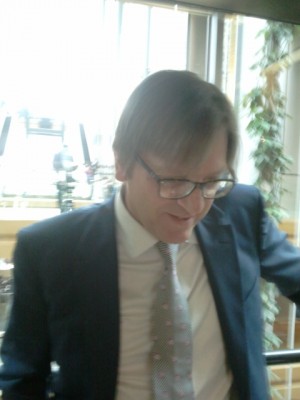 20120418_11.05.53_400 20120418_11.05.53_400