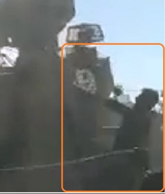 _by_hitting_the_protestor_they_push_him_to_fall_down_observatory_video__eurofora_screenshot_400 _by_hitting_the_protestor_they_push_him_to_fall_down_observatory_video__eurofora_screenshot_400
