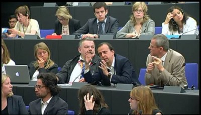 agg_at_1st_press_briefing_of_new_eu_parliament_400