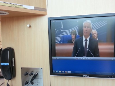 agg_erfra_desk_in_coes_press_room_pace_spring_session_2015_400