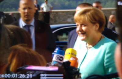 angie_merkel_at_bratislava_castle_hungarian_naional_tv__gabor_juraszek__for_eurofora_400_01