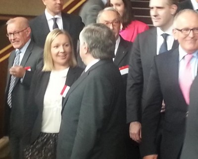 armenia_lookes_as_a_fish_in_the_sea_surrounded_by_eu_countries_miniters.._400