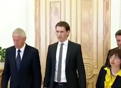 austrian_mfa_alexander_kurz_with_coes_sg_jagland_400