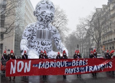 bionc_protests_v._artificialfabrication_of_childrren__by_labos_france_2021_400 bionc_protests_v._artificialfabrication_of_childrren__by_labos_france_2021_400