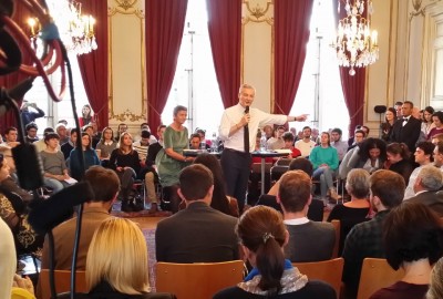 bruno_le_maire_with_eu_commissioner_vestager_at_eu_citizens_dialogue_eurofora_400_01 bruno_le_maire_with_eu_commissioner_vestager_at_eu_citizens_dialogue_eurofora_400_01