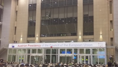 brx_eu_summits_pressroom_austrian_presidency_side_eurofora_400 brx_eu_summits_pressroom_austrian_presidency_side_eurofora_400