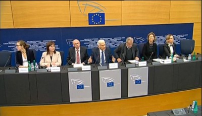 buzek_reply_to_agg_question_on_eu_budgets__financial_perspectuves_400