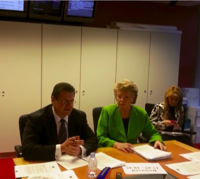 cefcovic_reding_hears_400