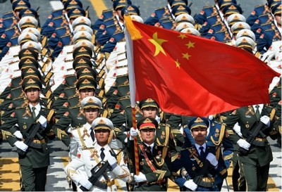 china_soldiers_in_rusian_parade_at_moscow_may_9_2015_400
