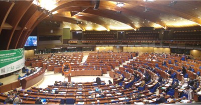 clrae_rapporteur_elmrini_in_plenary_eurofora_400 clrae_rapporteur_elmrini_in_plenary_eurofora_400