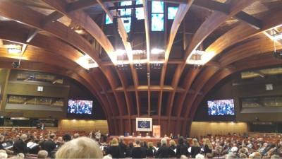 coe_ceremony_for_the_500th_anniversary_of_protestantism_with_european_anthem_eurofora_400