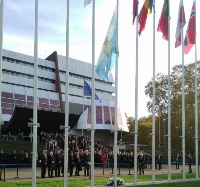 coe_ceremony_on_guidos_death_san_marinos_ambassadorpr__eurofora_400 coe_ceremony_on_guidos_death_san_marinos_ambassadorpr__eurofora_400