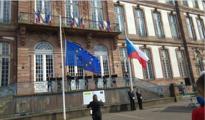 coe_czech_presidency_flags_flying_at_half_mast_f_solidarity_with_the_uk_victims__eurofora_400 coe_czech_presidency_flags_flying_at_half_mast_f_solidarity_with_the_uk_victims__eurofora_400