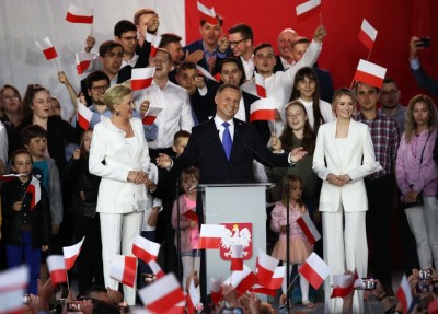 duda_victory_in_polish_presidential_election_nytgettyeurofora_screenshot_400 duda_victory_in_polish_presidential_election_nytgettyeurofora_screenshot_400