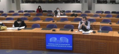 echr_pressb_conf_year_2921_lhumanite_journalist_extends_question_raised_by_eurofora_coe_videoeurofora_screenshot_400