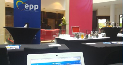 epp_summit_press_working_area_eurofora_brussels_400_01