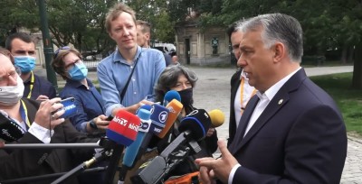 eu_summit__viktor_orban_press_conf_euc_video__eurofora_screenshot_400 eu_summit__viktor_orban_press_conf_euc_video__eurofora_screenshot_400