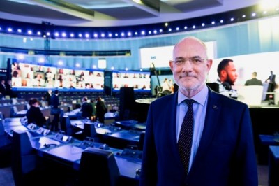 euparlioament_com_director_jaume_duch_photo_send_to_agg_by_himself_duch__eurofora_dsc38631_400