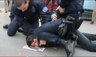 flics_brutalizent_jeune_manifestant_jett_par_terre_pour_museler_sa_protestation_orale__pacifique_nb_400_01