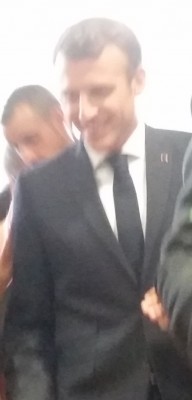 french_president_macron_near_agg_smiling_at_brx_summit_press_conf_eurofora_400