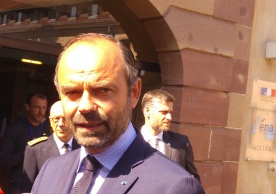 french_prime_minister_philippe_looking_at_agg_press_point_ena_eurofora_400