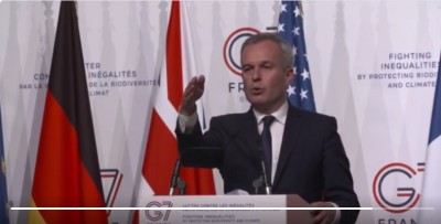 g7_environment_chair_french_minister_de_rugy_points_at_agg_in_press_conf._metz_summit_eurofora_400 g7_environment_chair_french_minister_de_rugy_points_at_agg_in_press_conf._metz_summit_eurofora_400
