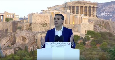 greek_prime_minister_tsipras_at_the_pnyx_welcomes_macron_eurofora_screenshot_400