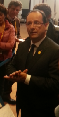 hollande_wondering_400 hollande_wondering_400