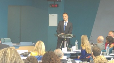 hungaria_foreign_minister_at_coes_international_conference_on_minorities_eurofora_400 hungaria_foreign_minister_at_coes_international_conference_on_minorities_eurofora_400