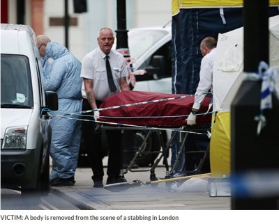 london_stabbing_mass_attack_victims_body_evacuated_400 london_stabbing_mass_attack_victims_body_evacuated_400