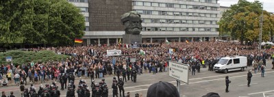 manif._at_chemnitz__karl_marx_stadt__2018_imi_400