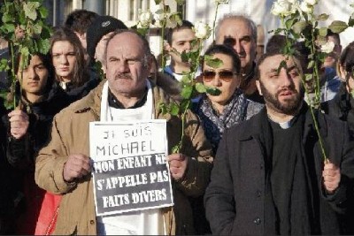 manif_on_armenian_youngster_brutaly_killed_in_france_400 manif_on_armenian_youngster_brutaly_killed_in_france_400