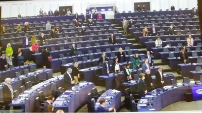 meps_locked_in_eu_parliament_pay_homage_to_islamist_terrorism_victims_eurofora_400 meps_locked_in_eu_parliament_pay_homage_to_islamist_terrorism_victims_eurofora_400