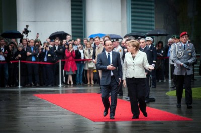 merkel_holla_400 merkel_holla_400