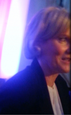 nadine_morano_to_agg_concluding_smile_4rth_ok_400 nadine_morano_to_agg_concluding_smile_4rth_ok_400