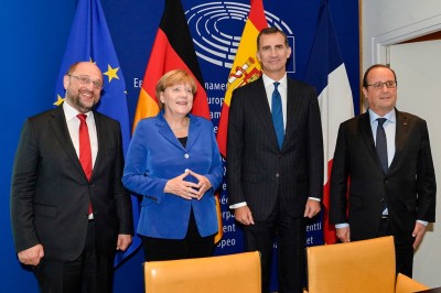 pe_hollande_merkel_with_spanish_king_felipe__schulz_400 pe_hollande_merkel_with_spanish_king_felipe__schulz_400