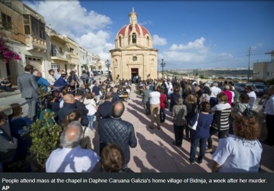 people_at_the_streets_during_christian_mass_for_daphnes_murder_at_her_homes_church_apafraustraliaeurofora_400 people_at_the_streets_during_christian_mass_for_daphnes_murder_at_her_homes_church_apafraustraliaeurofora_400