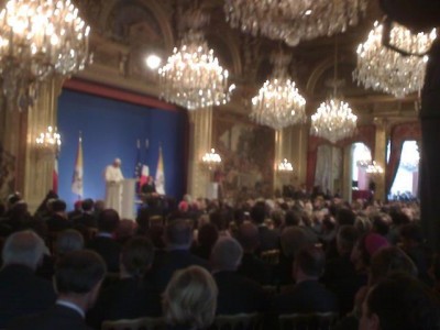 pope_benedict_speaks_at_elysee_palace__sarkoy_hears_400