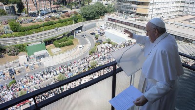 pope_francis_11_july_2021_angelus_from_hospital_cnbcfm__eurofora_400