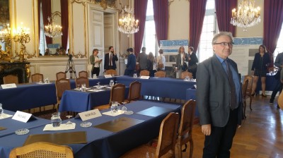 professor_schirmann_at_coe_ministers_historic_room_eurofora_400