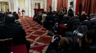 sarko_press_conf_agg_bd_400