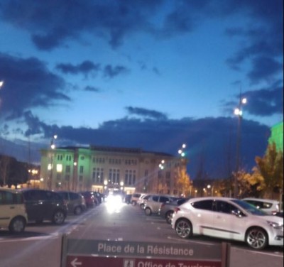 sarkozy__peoples_home__resistance_square__pretty_castle__eurofora_400 sarkozy__peoples_home__resistance_square__pretty_castle__eurofora_400