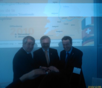 strasbourg_region_president_richert__german_and_swiss_eu_affairs_ministers_current_eib_president_at_oberrhein_summit_offenburg_9.12.2010_eurofora_400_02 strasbourg_region_president_richert__german_and_swiss_eu_affairs_ministers_current_eib_president_at_oberrhein_summit_offenburg_9.12.2010_eurofora_400_02