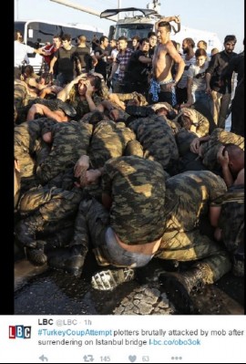 turkish_mobsters_brutalities_against_young_conscripts_pows_400 turkish_mobsters_brutalities_against_young_conscripts_pows_400