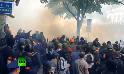 ukra_progovernment_extremists_set_fire_to_kill_dissidents_odessa_400