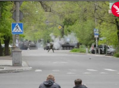 ukra_tanks_against_people_inside_city_may_9_2014_400 ukra_tanks_against_people_inside_city_may_9_2014_400