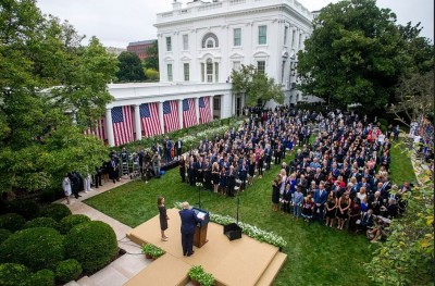 usa_white_house__barrett_event_daily_mail__eurofora_screnshot_400 usa_white_house__barrett_event_daily_mail__eurofora_screnshot_400
