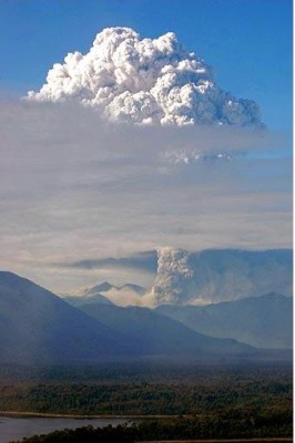 volcano_cloud_m_400